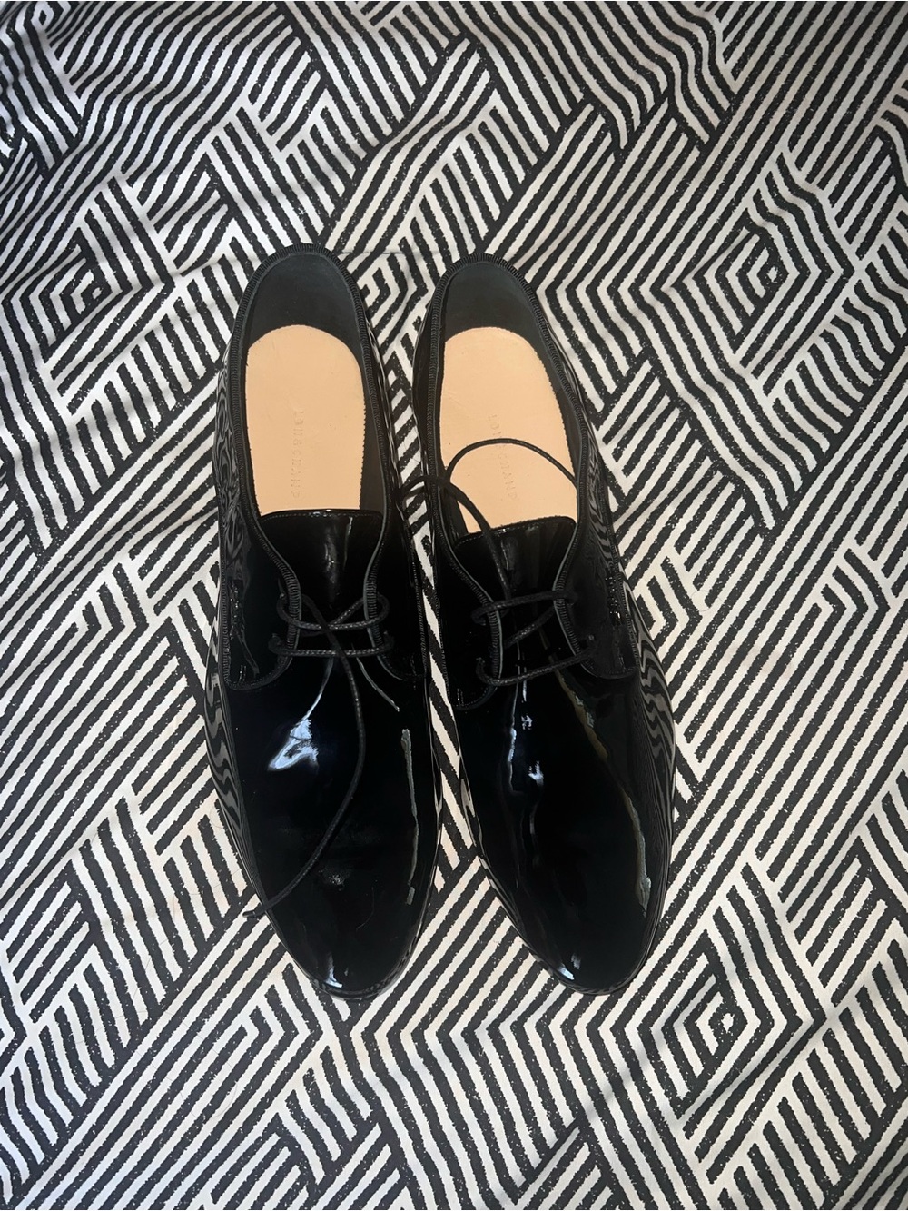 Longchamp Black Patent Lace-Up Women's Oxford Shoes